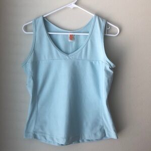 Lucy sleeveless sports top